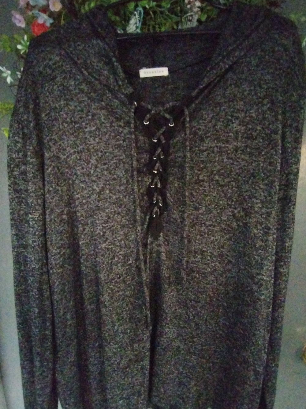 Women's Black And Gray Sweater